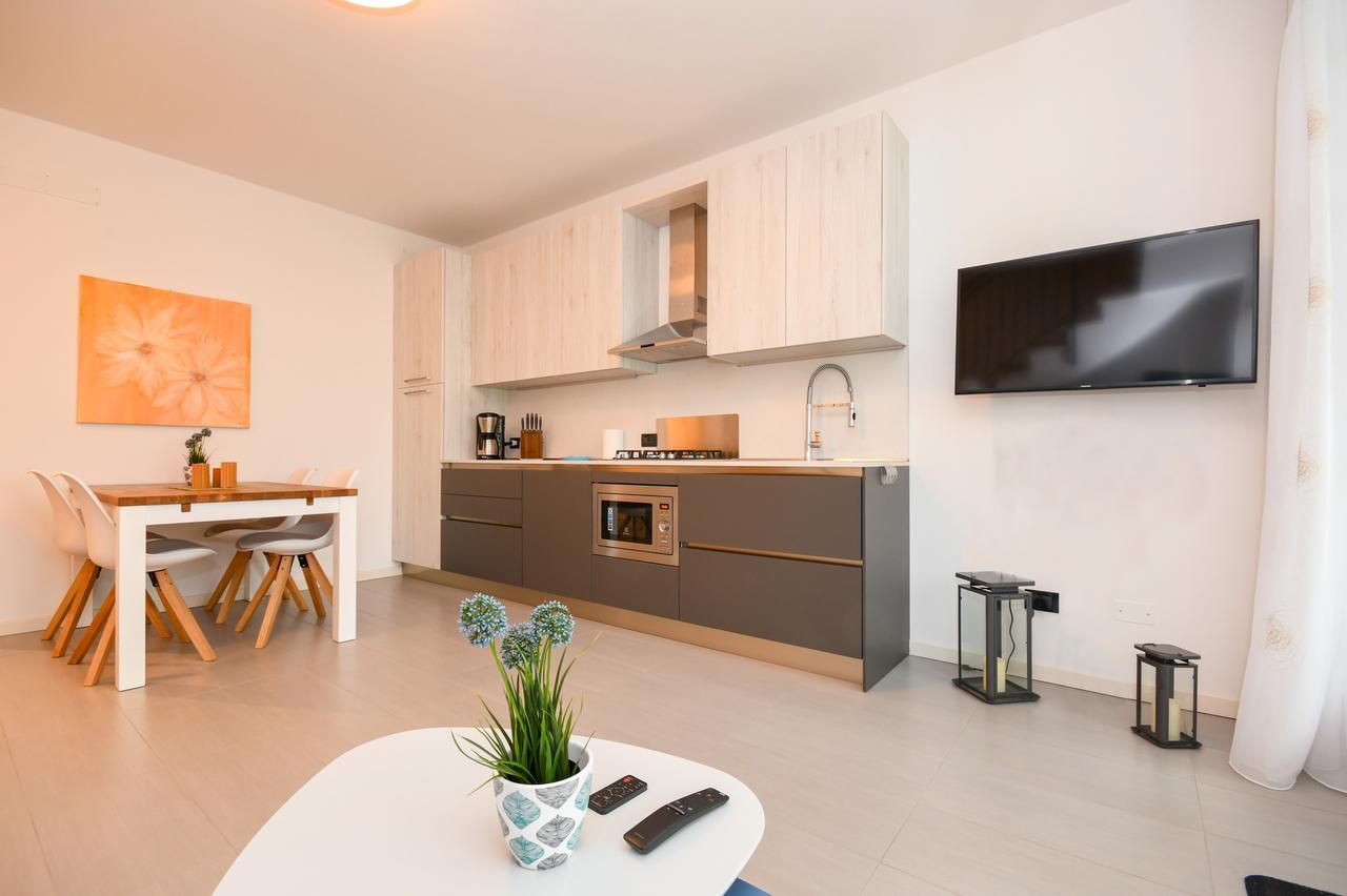 Aurora Home ซีร์มิโอเน ภายนอก รูปภาพ