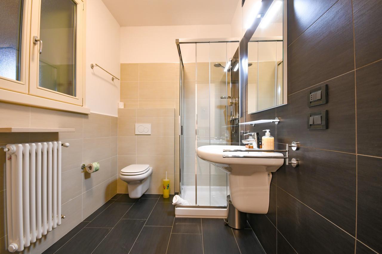 Aurora Home ซีร์มิโอเน ภายนอก รูปภาพ